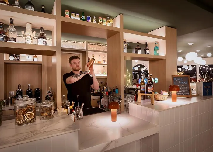 Lykke & - Ex Mercure Hotell Chamonix